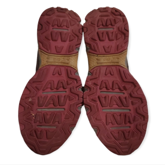 Womens Asics gel venture 7 size 8 color grey/purple - Picture 2 of 5